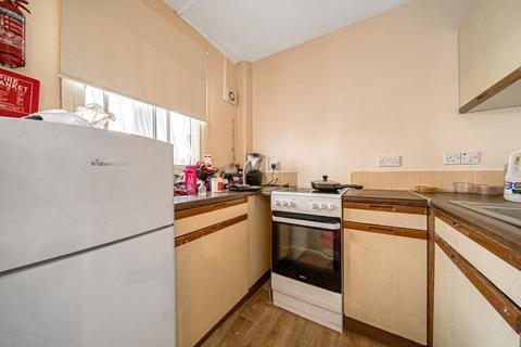 1 bedroom flat for sale, Slough,  Berkshire,  SL1