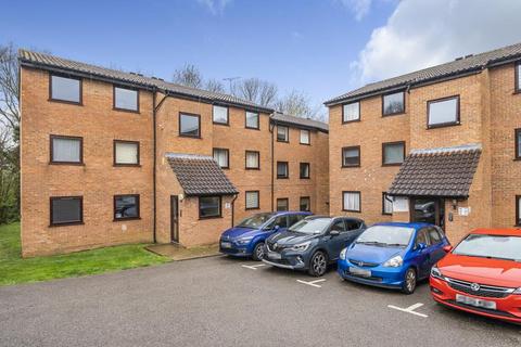 1 bedroom flat for sale, Hemel Hempstead,  Hertfordshire,  HP2