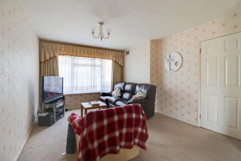 110 Fleetside, West Molesey, KT8 2NQ