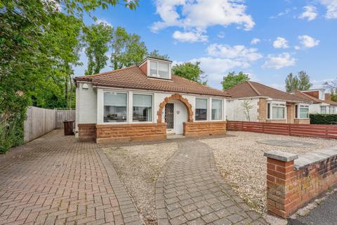 3 bedroom bungalow to rent, Dorian Drive, Clarkston, East Renfrewshire, G76 7NS