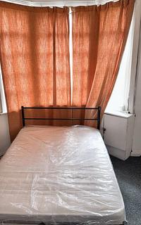 1 bedroom in a house share to rent, Leagrave Road, Luton LU3