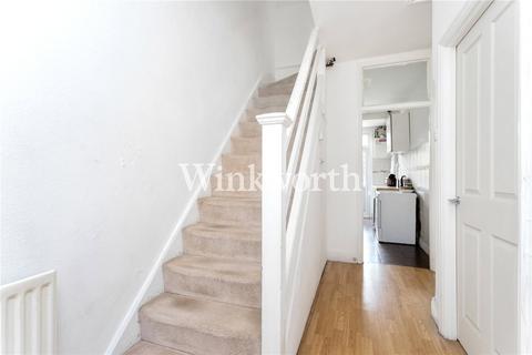 3 bedroom terraced house for sale, Ashley Gardens, London, N13