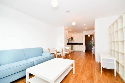 2 bedroom flat to rent, Parkside Court, Royal Docks, London, E16