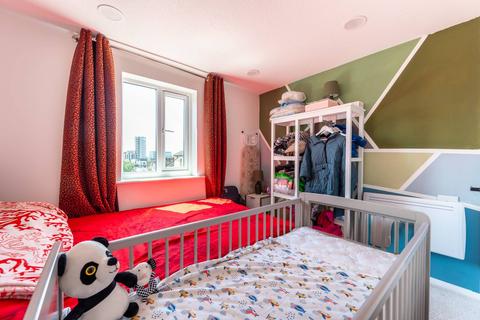 1 bedroom flat for sale, Harrow Road, Kensal Green, London, NW10