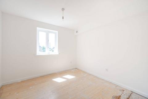 1 bedroom flat for sale, Harrow road, Kensal Green, London, NW10