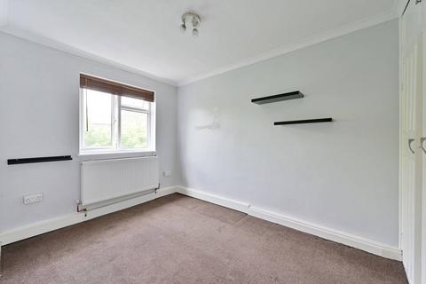 3 bedroom maisonette to rent, Glen Albyn Road, Southfields, London, SW19