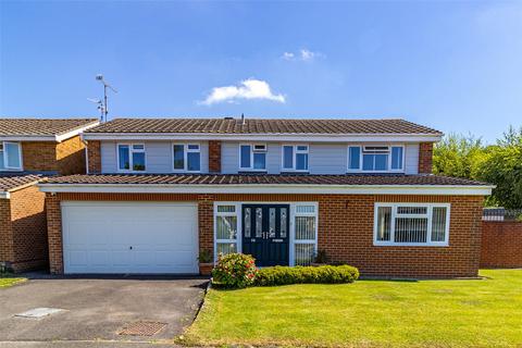 58 Fairlawn, Swindon, SN3 6EU