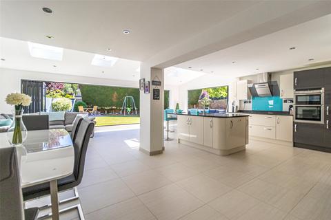 58 Fairlawn, Swindon, SN3 6EU