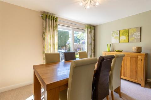 58 Fairlawn, Swindon, SN3 6EU
