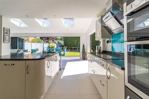 58 Fairlawn, Swindon, SN3 6EU