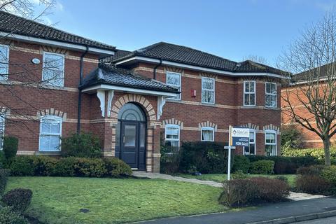 2 bedroom apartment for sale, Bishopton Drive, Macclesfield, SK11 8TS