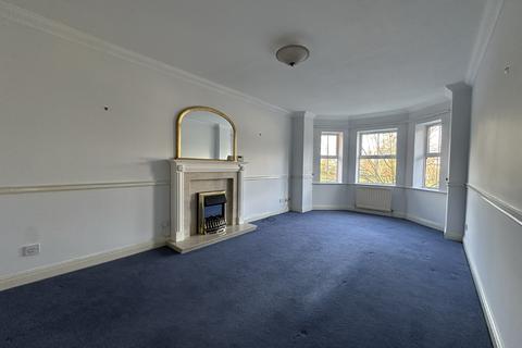 2 bedroom apartment for sale, Bishopton Drive, Macclesfield, SK11 8TS