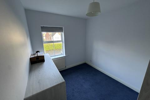 5 Bishopton Drive, Macclesfield, SK11 8TS