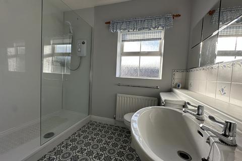 5 Bishopton Drive, Macclesfield, SK11 8TS