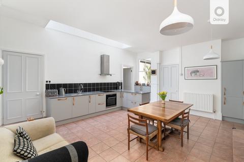 3 bedroom apartment for sale, Sussex Square, Brighton