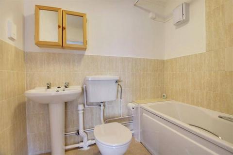 2 bedroom flat to rent, Sudley Gardens, Bognor Regis, PO21 1HY