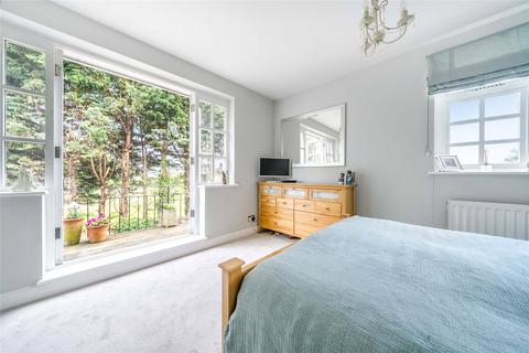4 bedroom detached house for sale, Sharpenhoe Road, Streatley, Luton, Bedfordshire, LU3