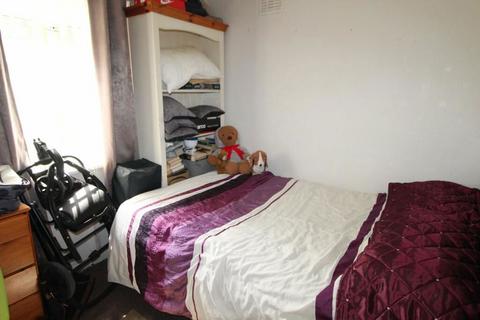 31 Arthur Avenue, Bradford, BD8 0PY