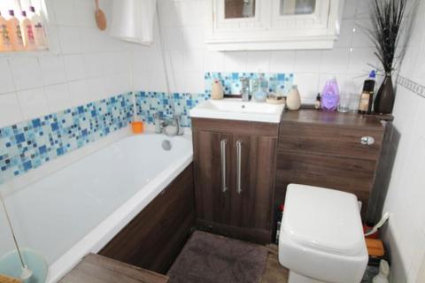 31 Arthur Avenue, Bradford, BD8 0PY