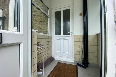 2 bedroom terraced house for sale, Witchfield Hill, Shelf, Halifax, HX3