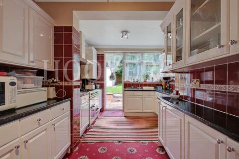 4 bedroom semi-detached house for sale, Dollis Hill Lane, London, NW2