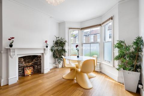 4 bedroom house to rent, Greyhound Road London NW10