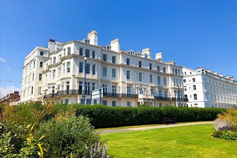 Royal Crescent Court, Filey