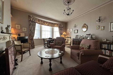 3 bedroom apartment for sale, Royal Crescent Court, Filey