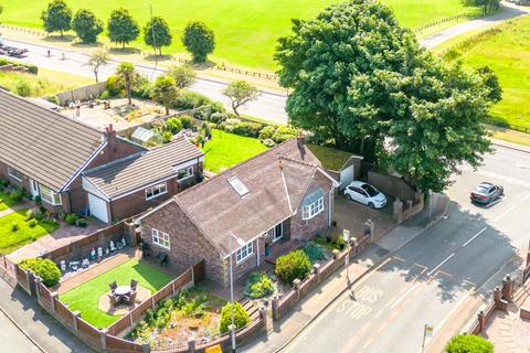 3 bedroom detached house for sale, Holly Road, Wigan WN2