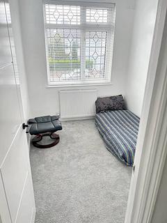 1 bedroom in a house share to rent, Gorseway, Romford RM7