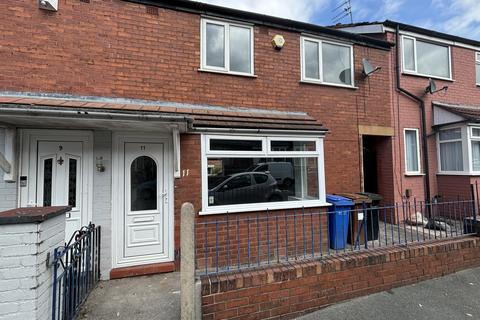 4 bedroom terraced house for sale, Celtic Street, Offerton