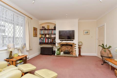 3 bedroom chalet for sale, Pump Lane, Rainham, Gillingham, Kent