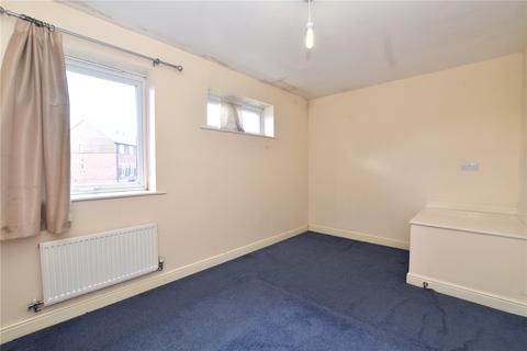 2 bedroom townhouse for sale, Oaklands Close, Leeds