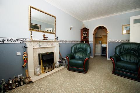 1 bedroom flat for sale, West Avenue, Filey YO14