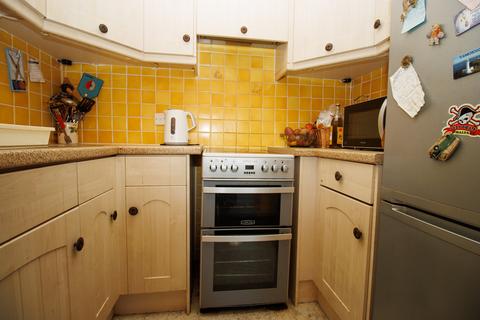 1 bedroom flat for sale, West Avenue, Filey YO14