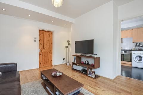 2 bedroom apartment to rent, Odessa Street London SE16