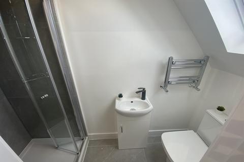 1 bedroom in a house share to rent, Sky Point One, Chilwell Road, Beeston, NG9 1EJ