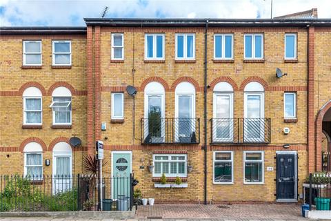 4 bedroom terraced house to rent, Tottenham Road, Islington, London, N1