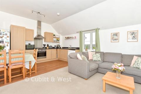 undefined, Brushwood Grove, Emsworth, Hampshire