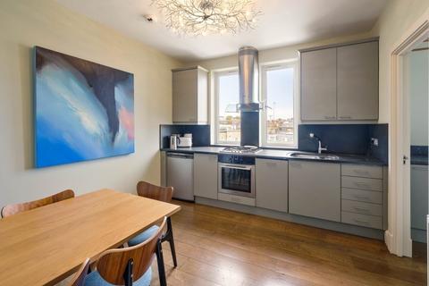 3 bedroom apartment for sale, Tedworth Square, Chelsea, SW3