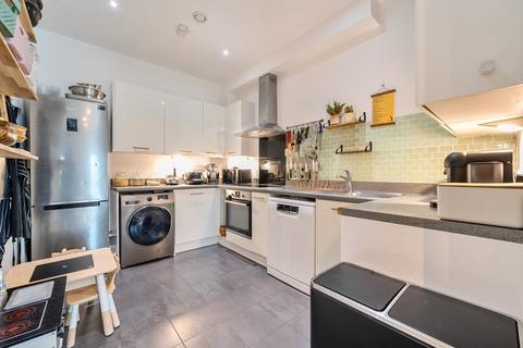 2 bedroom apartment for sale, Artillery Place, London