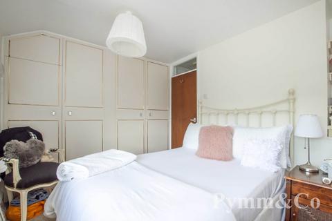 2 Billing Close, Norwich, NR6 7EL