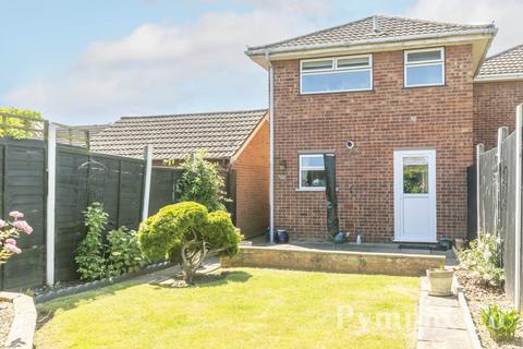 2 Billing Close, Norwich, NR6 7EL