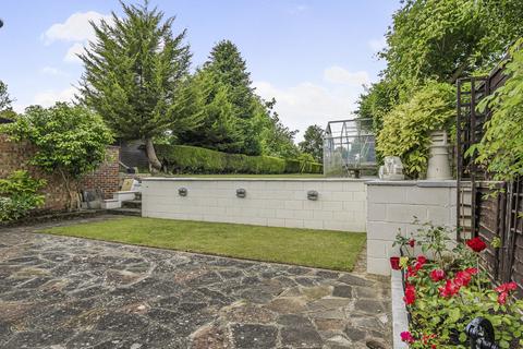 35 Mountview Road, Orpington, BR6 0HN