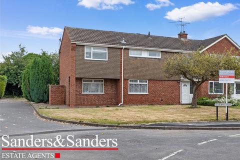 4 Alne Bank Road, Alcester, B49 6QU