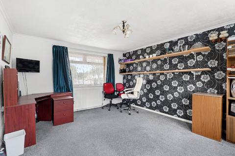 4 Alne Bank Road, Alcester, B49 6QU