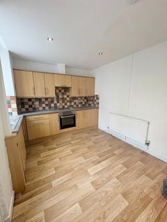 3 bedroom house to rent, Dundonald Street, New Hall Lane, Preston, PR1