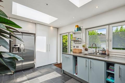 4 bedroom terraced house for sale, Dordrecht Road, Acton W3