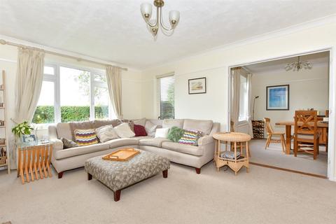 4 bedroom detached house for sale, Nettleton Avenue, Tangmere, Chichester, West Sussex