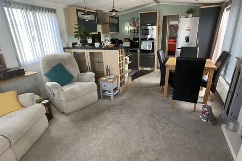 2 bedroom park home for sale, Manston Court Road, Margate, Kent